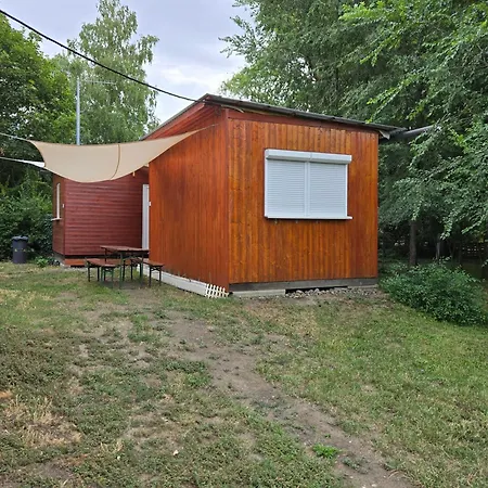 Sara Vendeghaz 2 شقة *